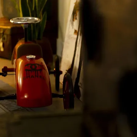 Ginevra Boutique - Palazzo Leosini - Residenze D'epoca 4* LʼAquila