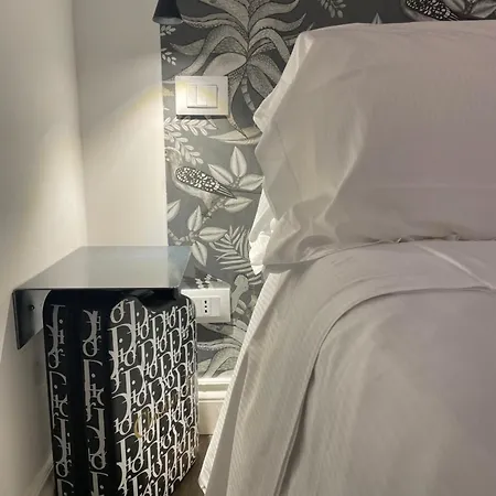 Bed & Breakfast Ginevra Boutique - Palazzo Leosini - Residenze D'epoca *