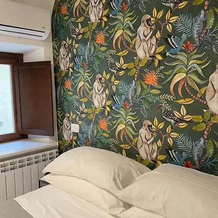 Ginevra Boutique - Palazzo Leosini - Residenze D'epoca * L'Aquila