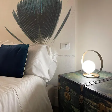 Ginevra Boutique - Palazzo Leosini - Residenze D'epoca Bed & Breakfast *