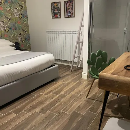 Ginevra Boutique - Palazzo Leosini - Residenze D'epoca * L'Aquila