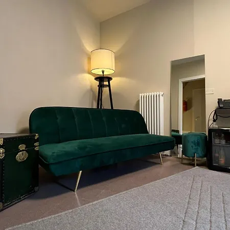 Ginevra Boutique - Palazzo Leosini - Residenze D'epoca * L'Aquila