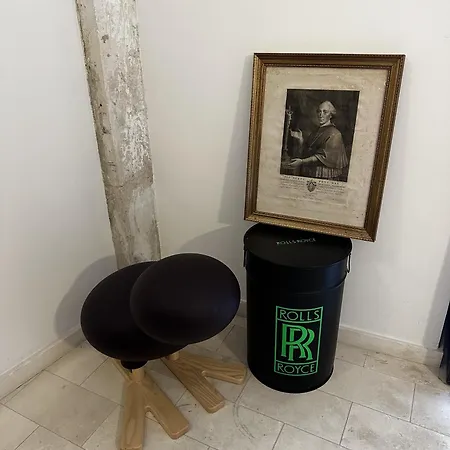 Diffuso Ginevra Boutique - Palazzo Leosini - Residenze D'epoca Hotel 4*