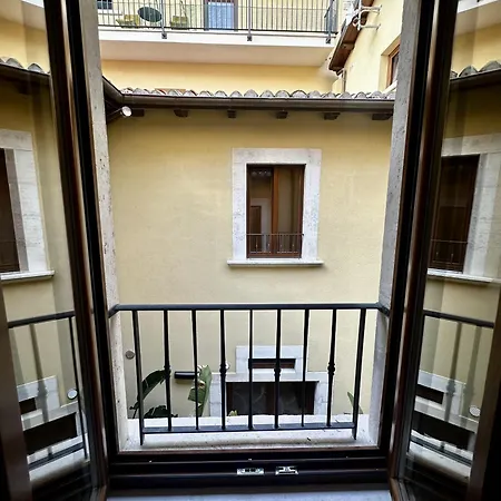 Ginevra Boutique - Palazzo Leosini - Residenze D'epoca