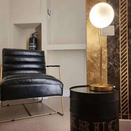 Diffuso Ginevra Boutique - Palazzo Leosini - Residenze D'epoca 4*