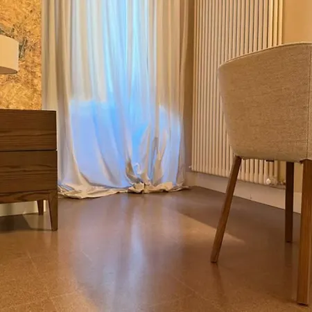 Diffuso Ginevra Boutique - Palazzo Leosini - Residenze D'epoca Hotel LʼAquila