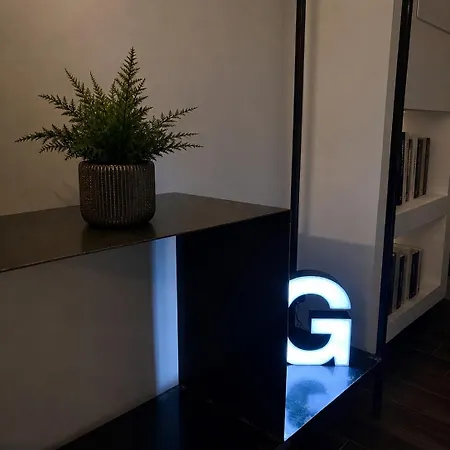 Diffuso Ginevra Boutique - Palazzo Leosini - Residenze D'epoca מלון
