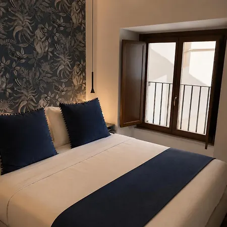 מלון Diffuso Ginevra Boutique - Palazzo Leosini - Residenze D'epoca