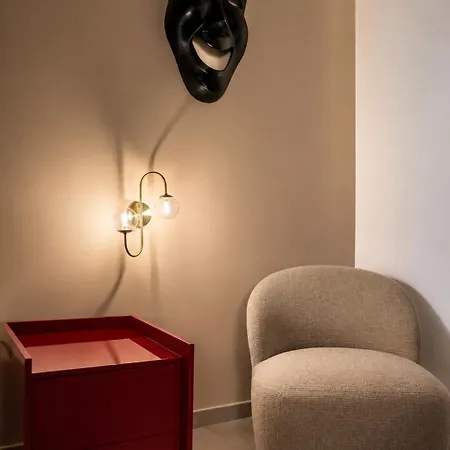 Diffuso Ginevra Boutique - Palazzo Leosini - Residenze D'epoca ל'אקווילה