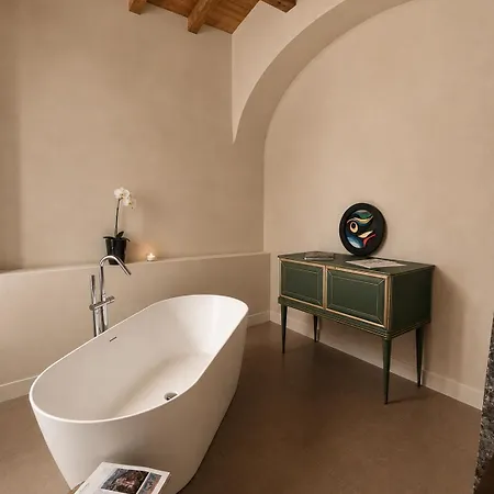 Diffuso Ginevra Boutique - Palazzo Leosini - Residenze D'epoca מלון