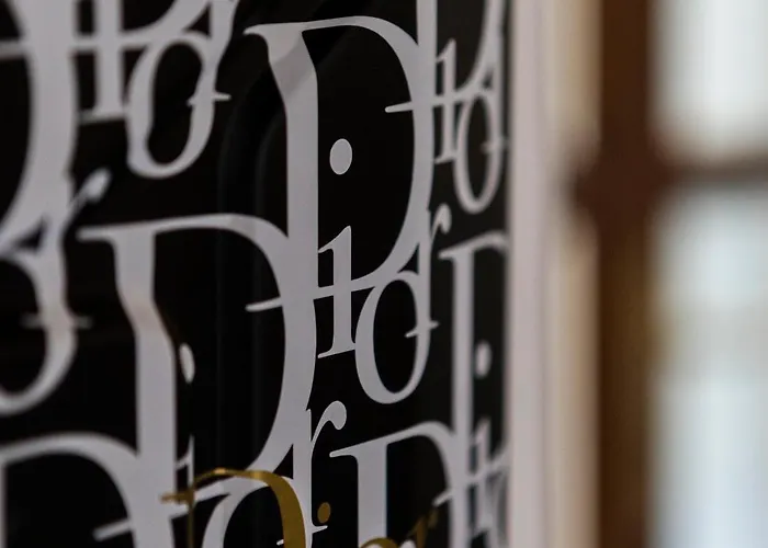 Diffuso Ginevra Boutique - Palazzo Leosini - Residenze D'epoca Hotel 4*