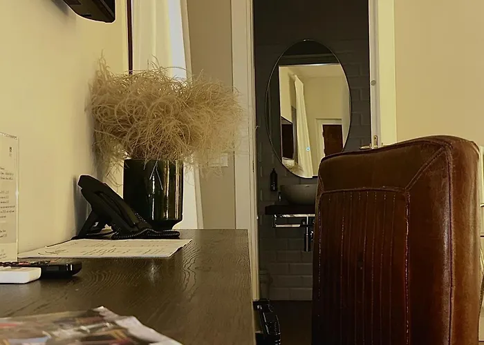 Hotel Diffuso Ginevra Boutique - Palazzo Leosini - Residenze D'epoca 4*