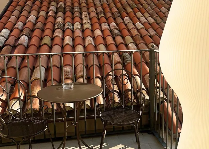 Diffuso Ginevra Boutique - Palazzo Leosini - Residenze D'epoca Hotel 4*