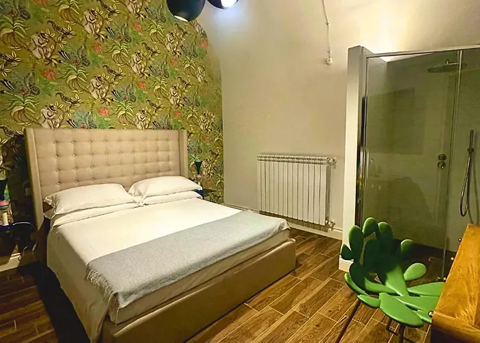 Hotel Diffuso Ginevra Boutique - Palazzo Leosini - Residenze D'epoca LʼAquila