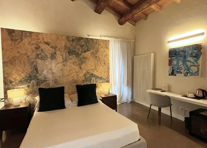 Diffuso Ginevra Boutique - Palazzo Leosini - Residenze D'epoca 4*