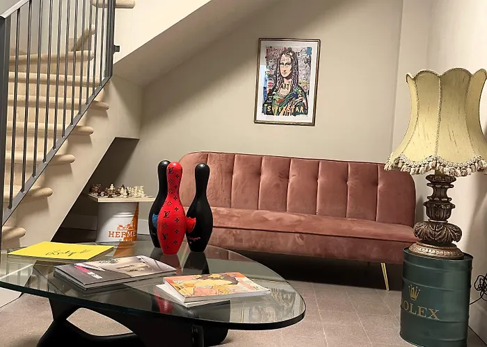 Hotel Diffuso Ginevra Boutique - Palazzo Leosini - Residenze D'epoca LʼAquila