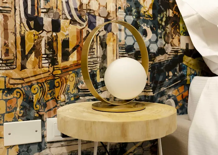 Diffuso Ginevra Boutique - Palazzo Leosini - Residenze D'epoca LʼAquila