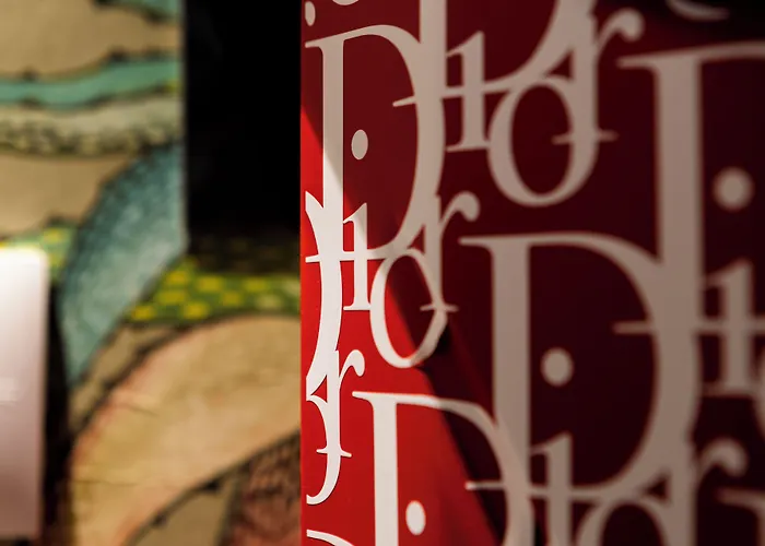 Hotel Diffuso Ginevra Boutique - Palazzo Leosini - Residenze D'epoca LʼAquila